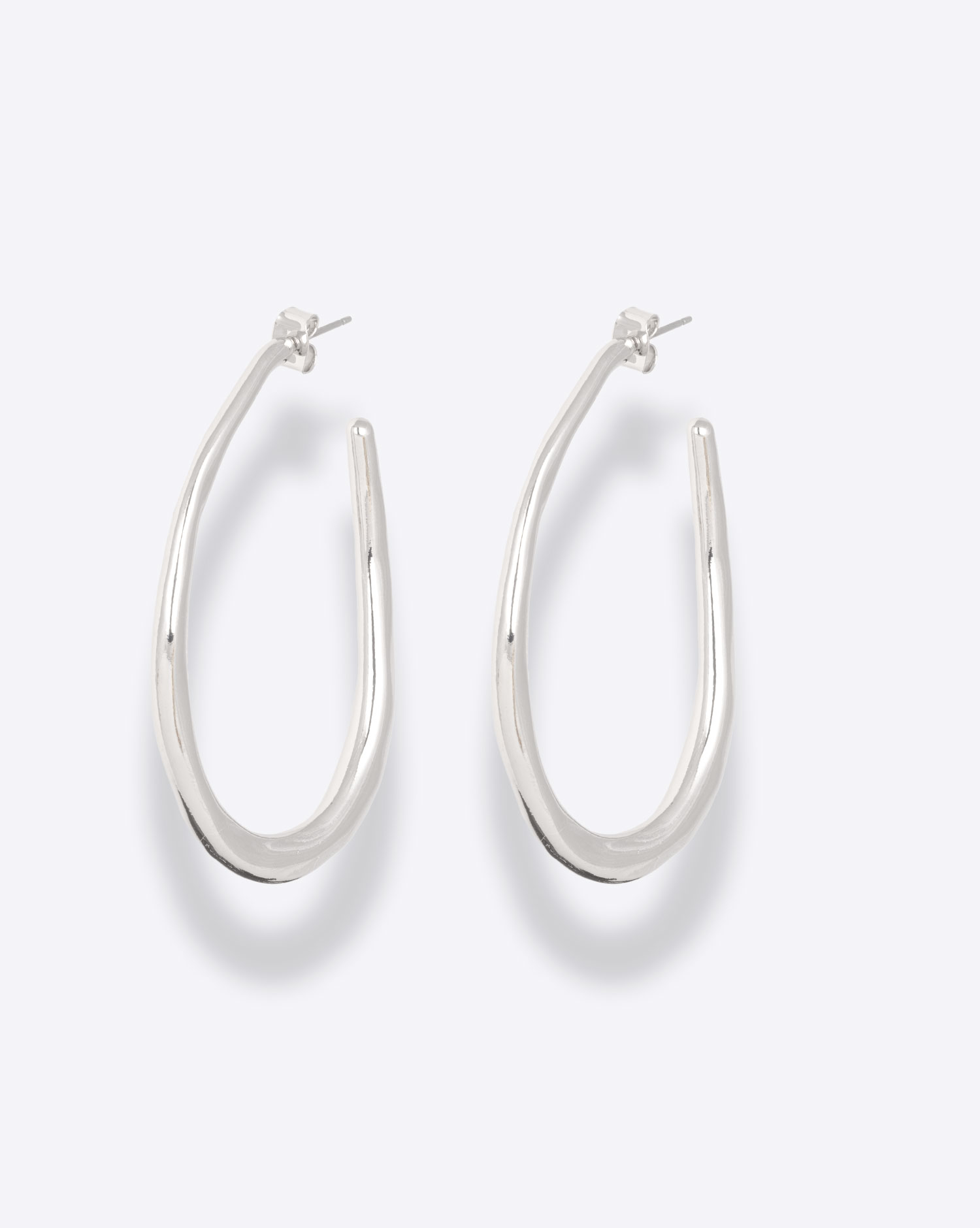 Boucles d'oreilles créoles Pleasant Isabel Marant en métal argenté. 